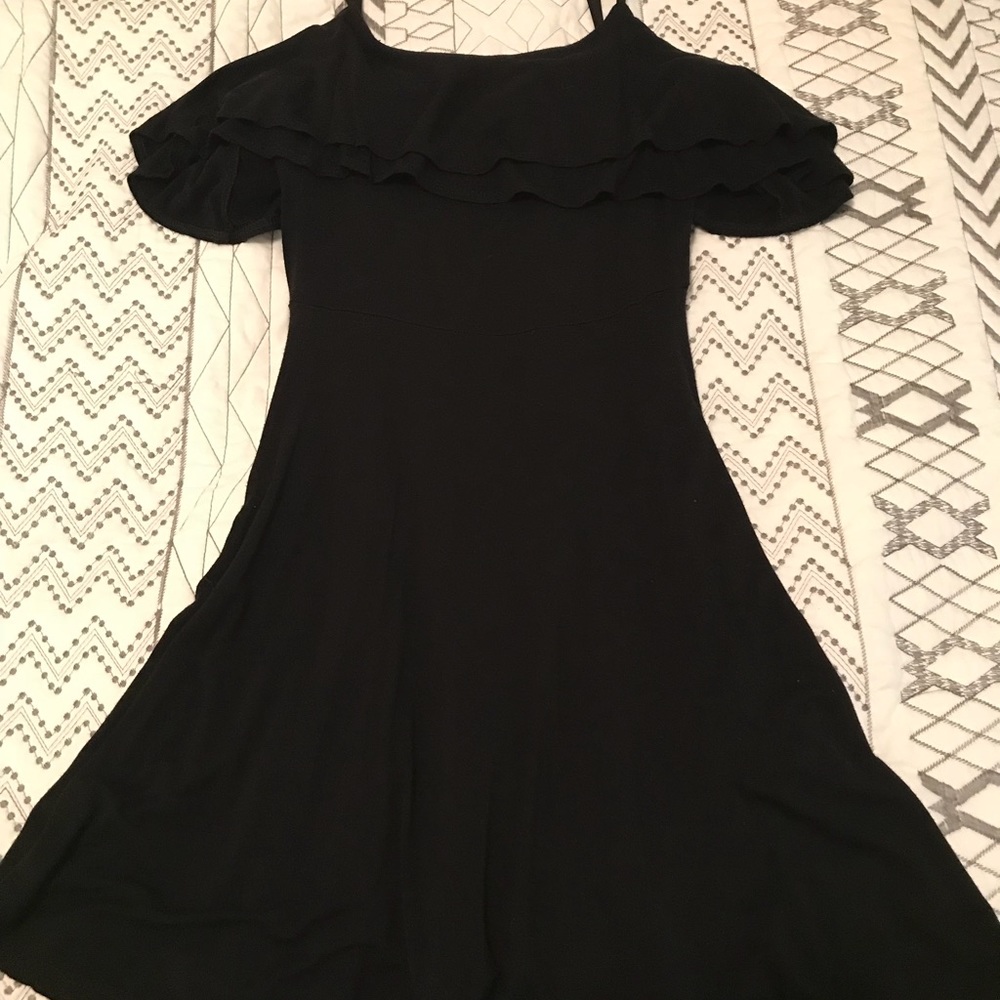 Alya black flirty ruffle top mini-dress